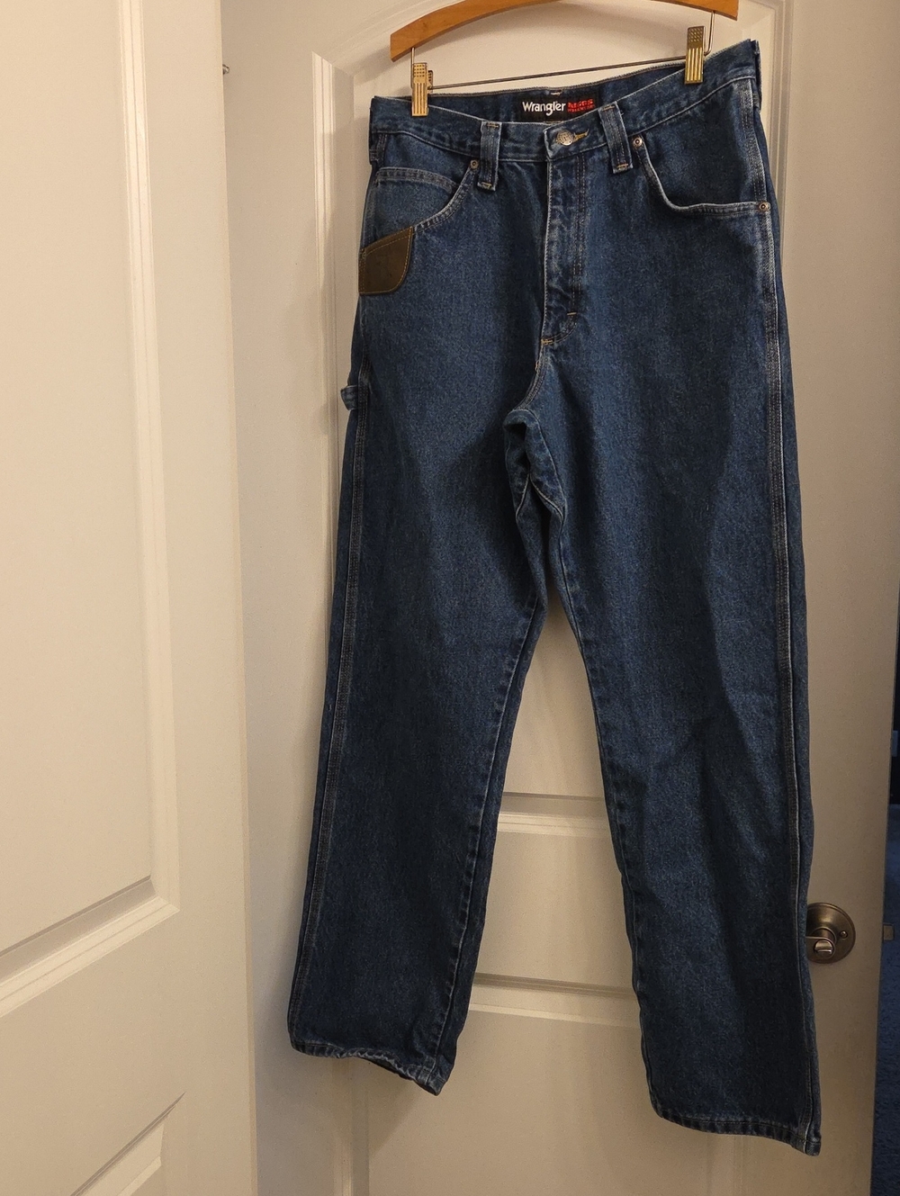 Wrangler Men's Straight Dark Blue Denim Jeans